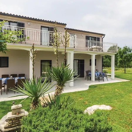 Korculanska Iii アパート